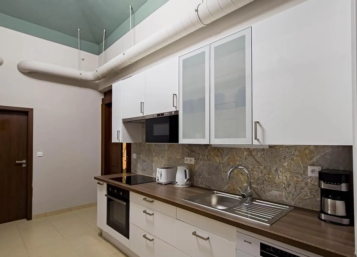 Magnificent Apartment With Sauna And Billiards Praag