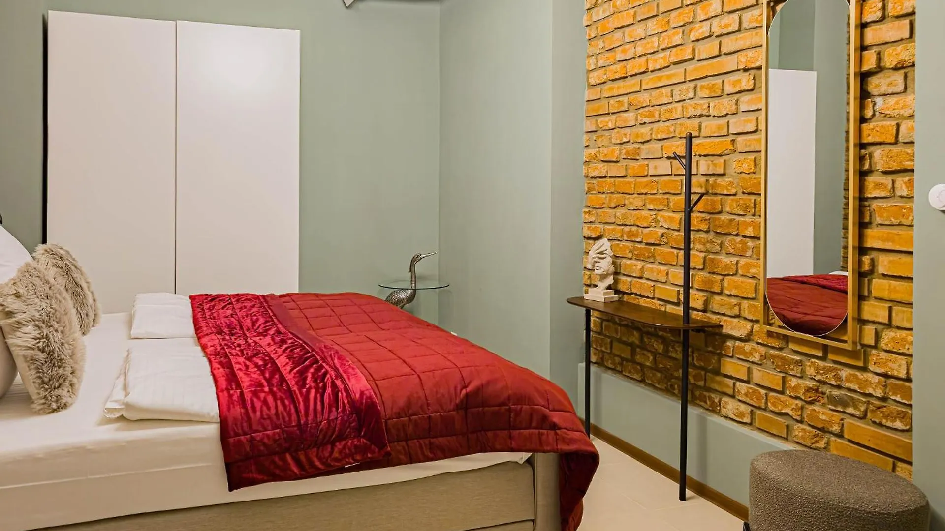 Magnificent Apartment With Sauna And Billiards Praag Tsjechië