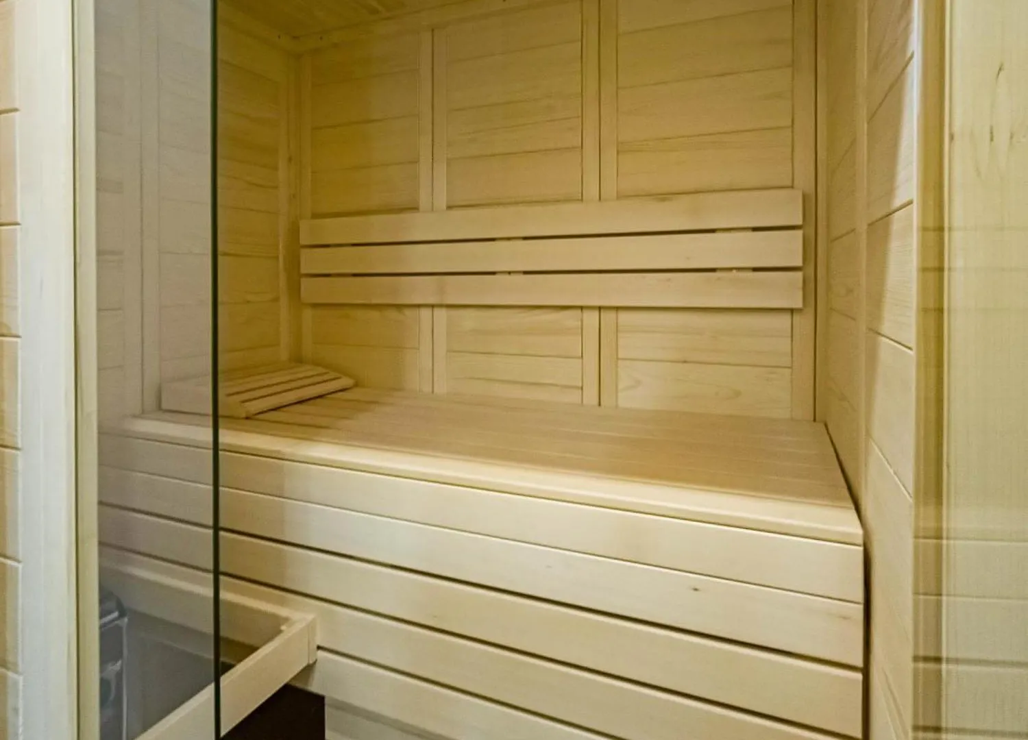 Magnificent Apartment With Sauna And Billiards Prague